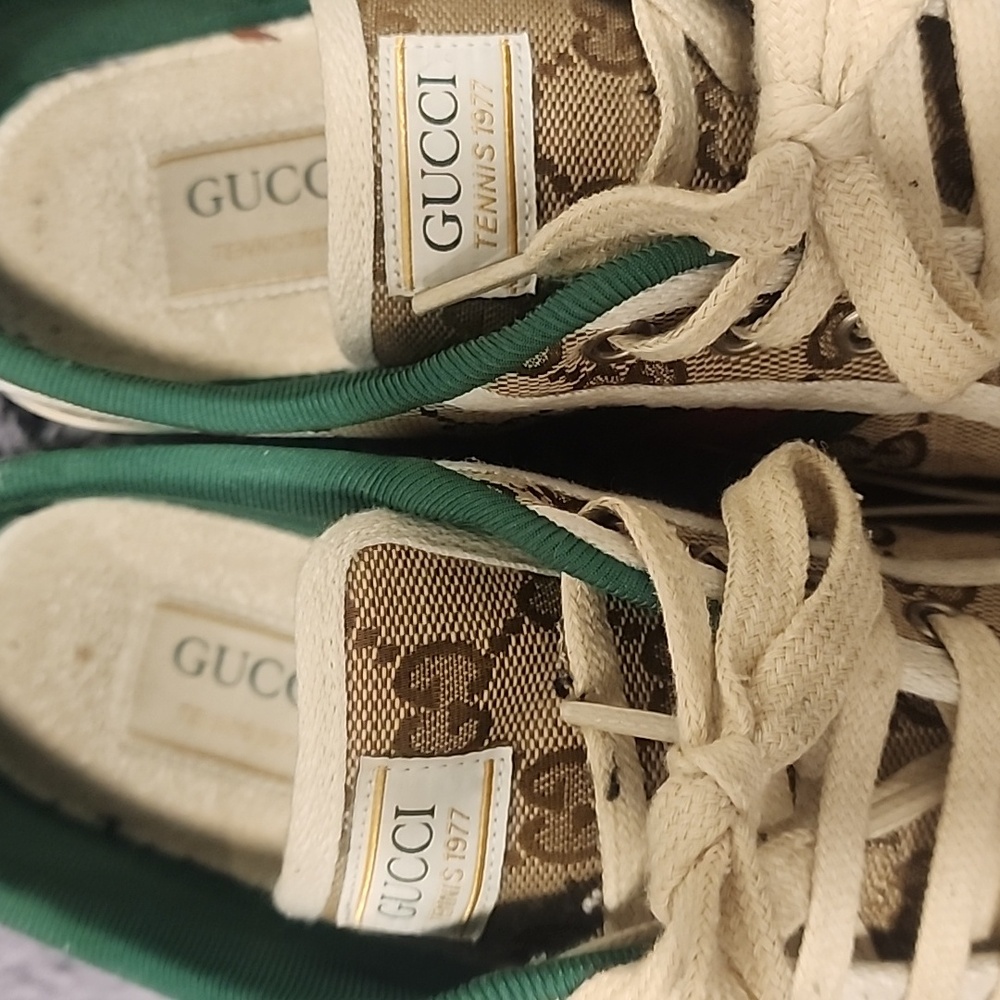 Gucci Sneakers - Picture 3 of 5